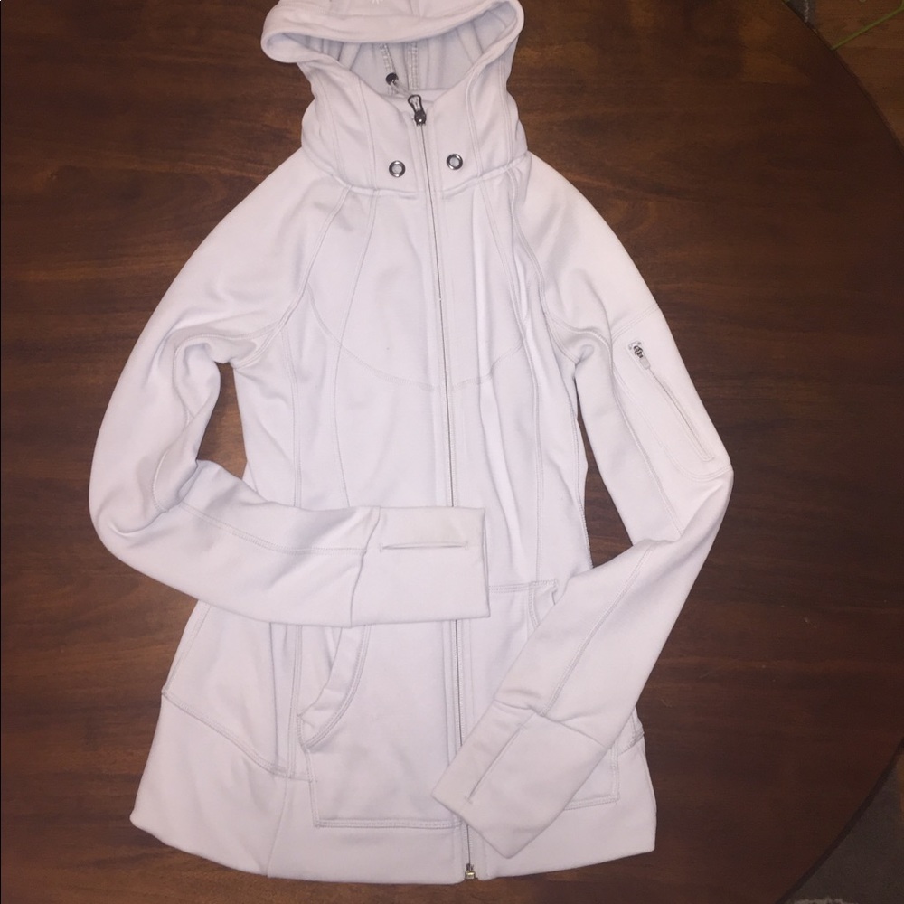Thick Lululemon athletic sports jacket